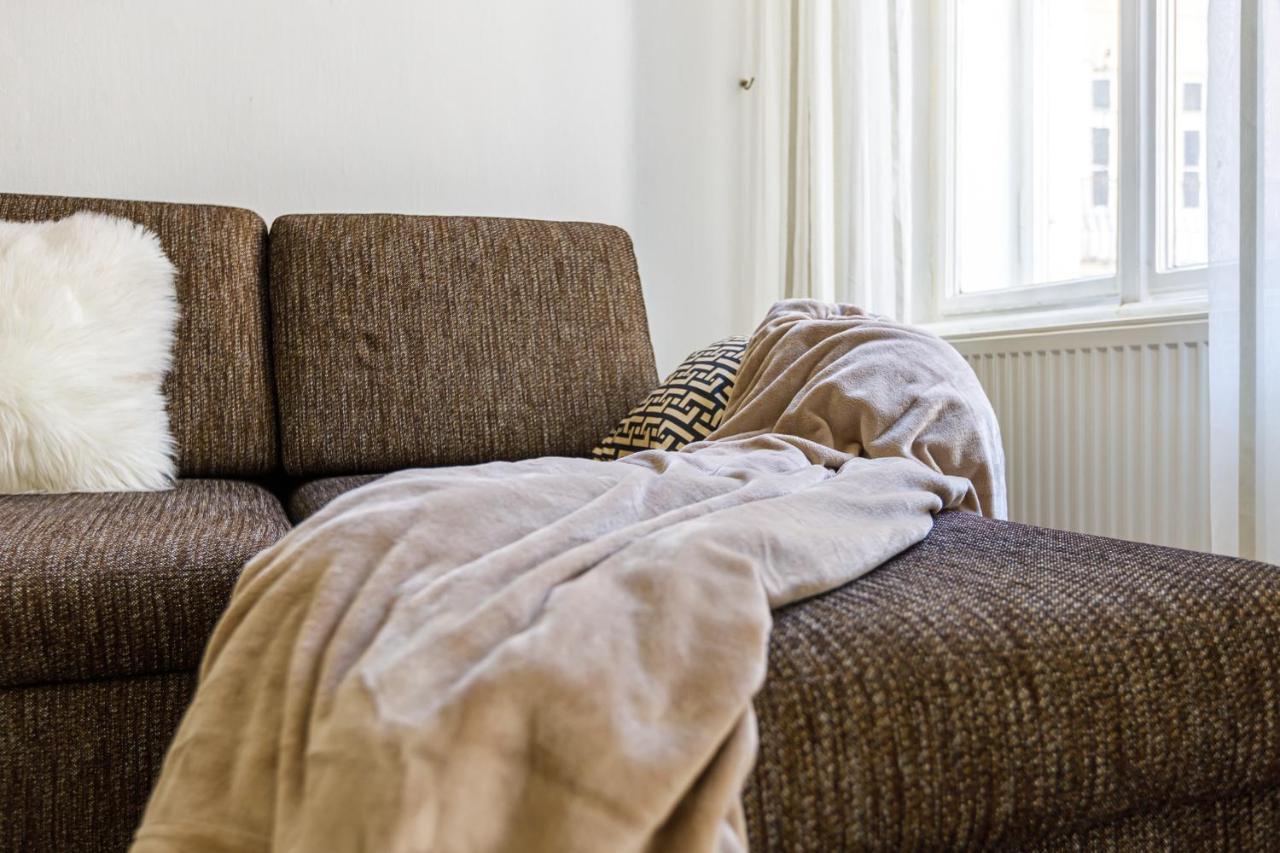 Newly Renovated Apartment In The Old Town Bratislava Ngoại thất bức ảnh